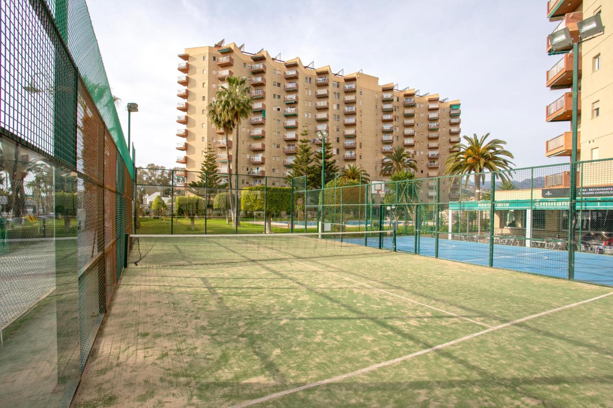 1003 - Seafront Apartment On El Paseo - Air Conditionning - Wi-Fi - Smart Tv Almunecar Luaran gambar