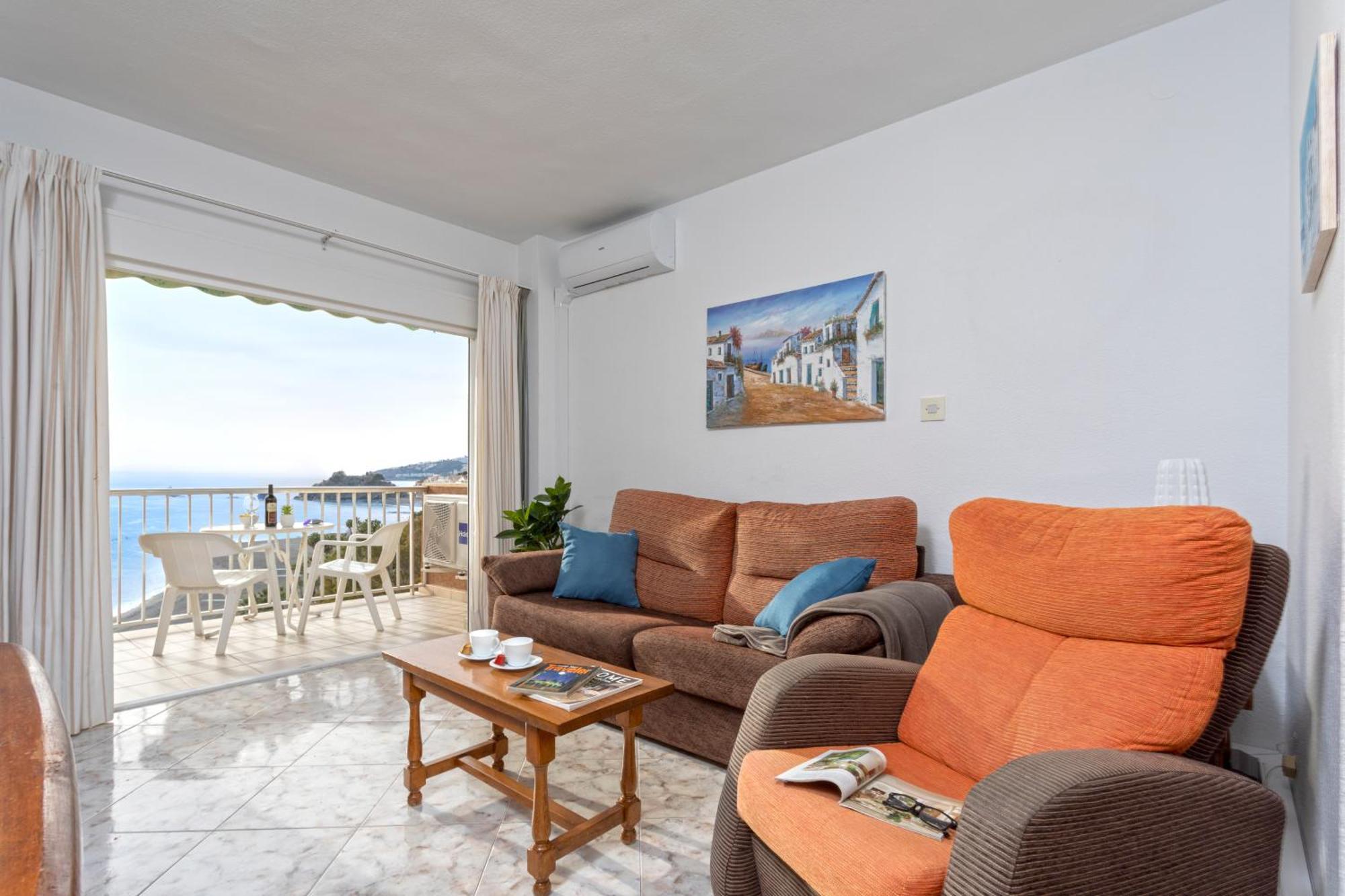 1003 - Seafront Apartment On El Paseo - Air Conditionning - Wi-Fi - Smart Tv Almunecar Luaran gambar